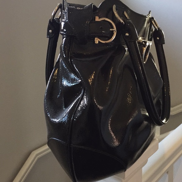 Authentic Salvatore Ferragamo handbag - Picture 2 of 8